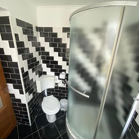 Cool Breeze - Mamaia Nord 게스트하우스 3*