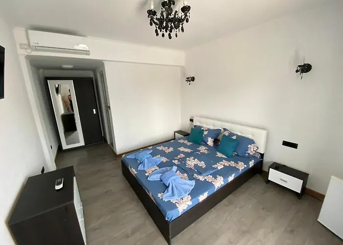 Гостевой дом Cool Breeze - Mamaia Nord 3*