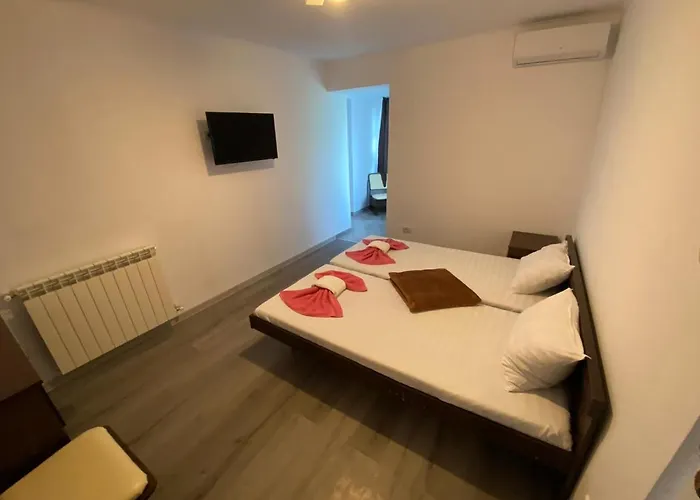 Cool Breeze - Mamaia Nord Гостевой дом 3*