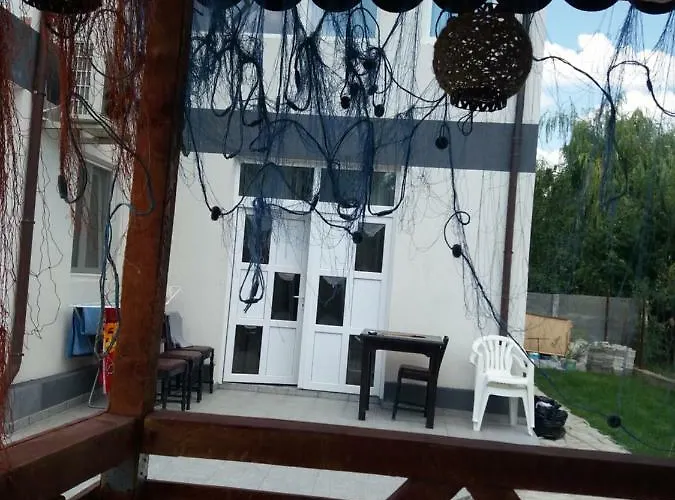 Cool Breeze - Mamaia Nord Гостевой дом Нэводари