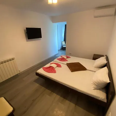 Cool Breeze - Mamaia Nord Pensión 3*